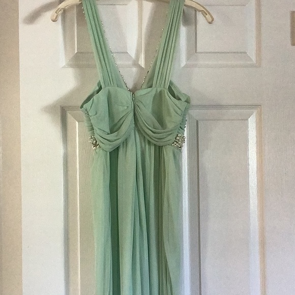 City Studio Formal Jeweled Green Gown Size 5 Junior - Picture 5 of 11